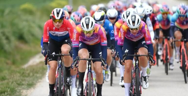 Riders in action during a past stage of the Women’s Tour of Britain. Source image: Vox Women